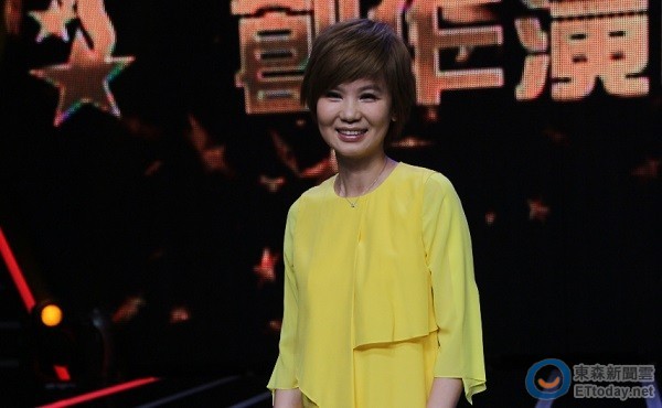 黃乙玲女兒是學霸！成績優異「考上台大卻想出家」被爸爸反對　繼承好歌喉連她都認證「唱得比我好」