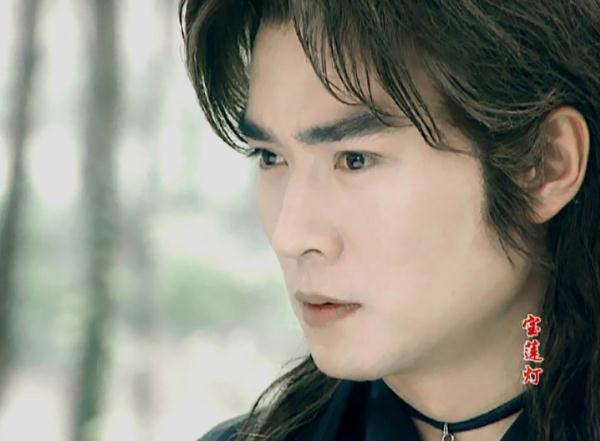 「古裝美男」女兒神複製爸爸「大眼基因」撞臉女星　「有過兩段婚姻」今顏值不減當年
