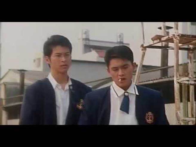 林心如還暗戀他！江國賓曬「22年前舊照」根本是男神　「帥度不輸金城武」笑問：哥還行吧？