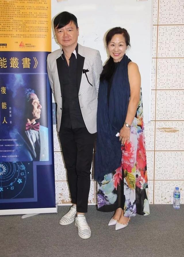 絕佳好男人！花百萬積蓄為妻子治病「不惜捐肝」　領養28子女不嫌苦「不期望善有善報」