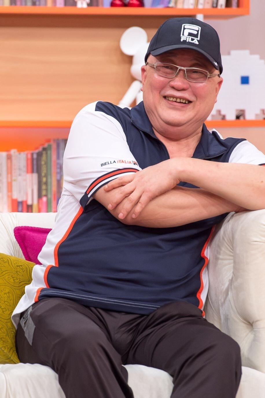 「包青天」金超群昔大病一場「手術前准妻改嫁」 「今68歲和妻同養老」笑看人生