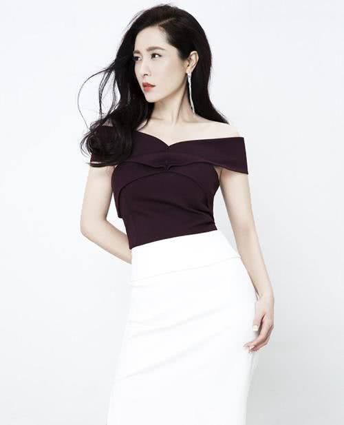 她是章子怡同學「三任男友皆是影帝」卻無疾而終　年過40今仍單身美貌如初