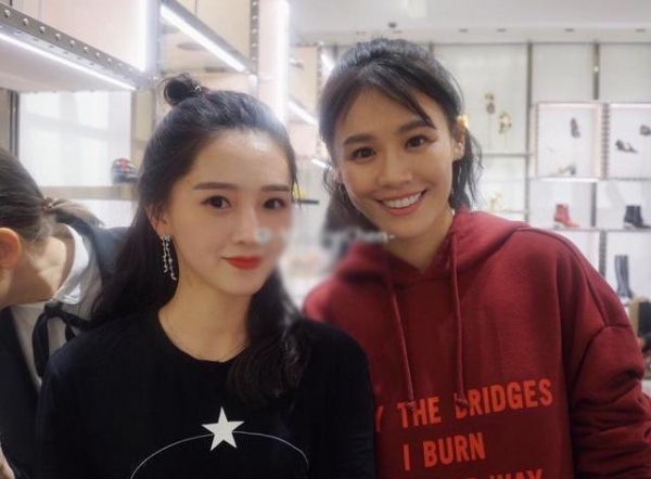 5張大明星「顏值被粉絲比下去」的驚人合照 Angelababy「遇到女神級粉絲」瞬間淪為路人甲