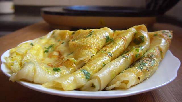 「蔥花雞蛋餅」的簡單k快速做法   10分鐘輕鬆搞定，比外面賣的好吃