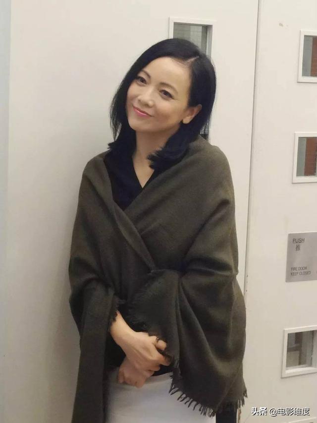 越挫越勇！她義無反顧愛上人夫「男方卻害她身敗名裂」　投資失利傾家盪產「今翻身再創巔峰」56歲保持單身