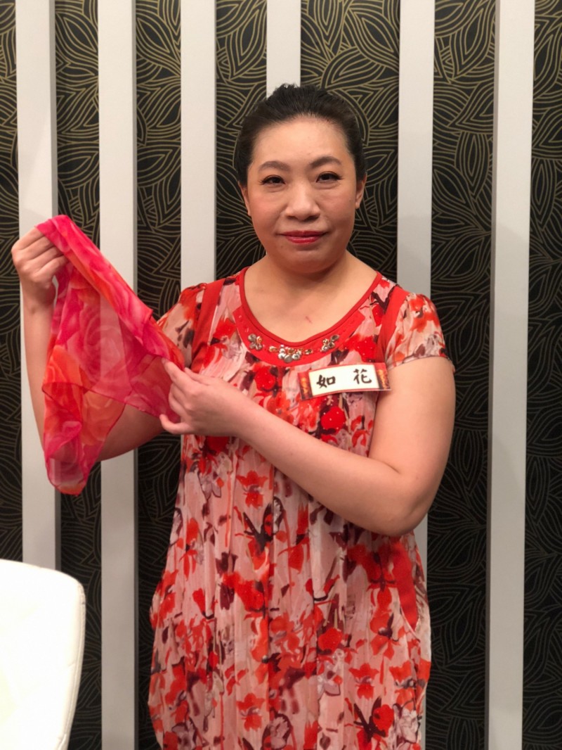 消失演藝圈17年！43歲如花近況曝光「不再扮女丑」　成功轉型「月收入高達50萬」：很多人追我