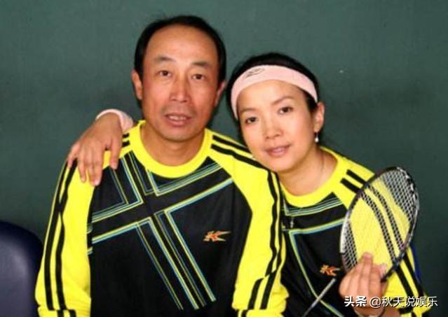 一生的痛！「兒子2歲摔癱」被原配拋棄他親自照顧14年　娶二婚妻不再生「把繼子視如己出」