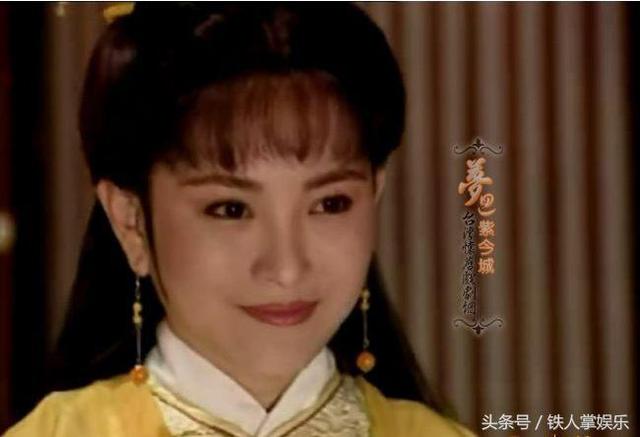 《包青天》邱于庭近況曝光！當紅結婚「兒女都念美國名校」　凍齡有術「61歲維持24腰」陳鴻誇：簡直是藝術品