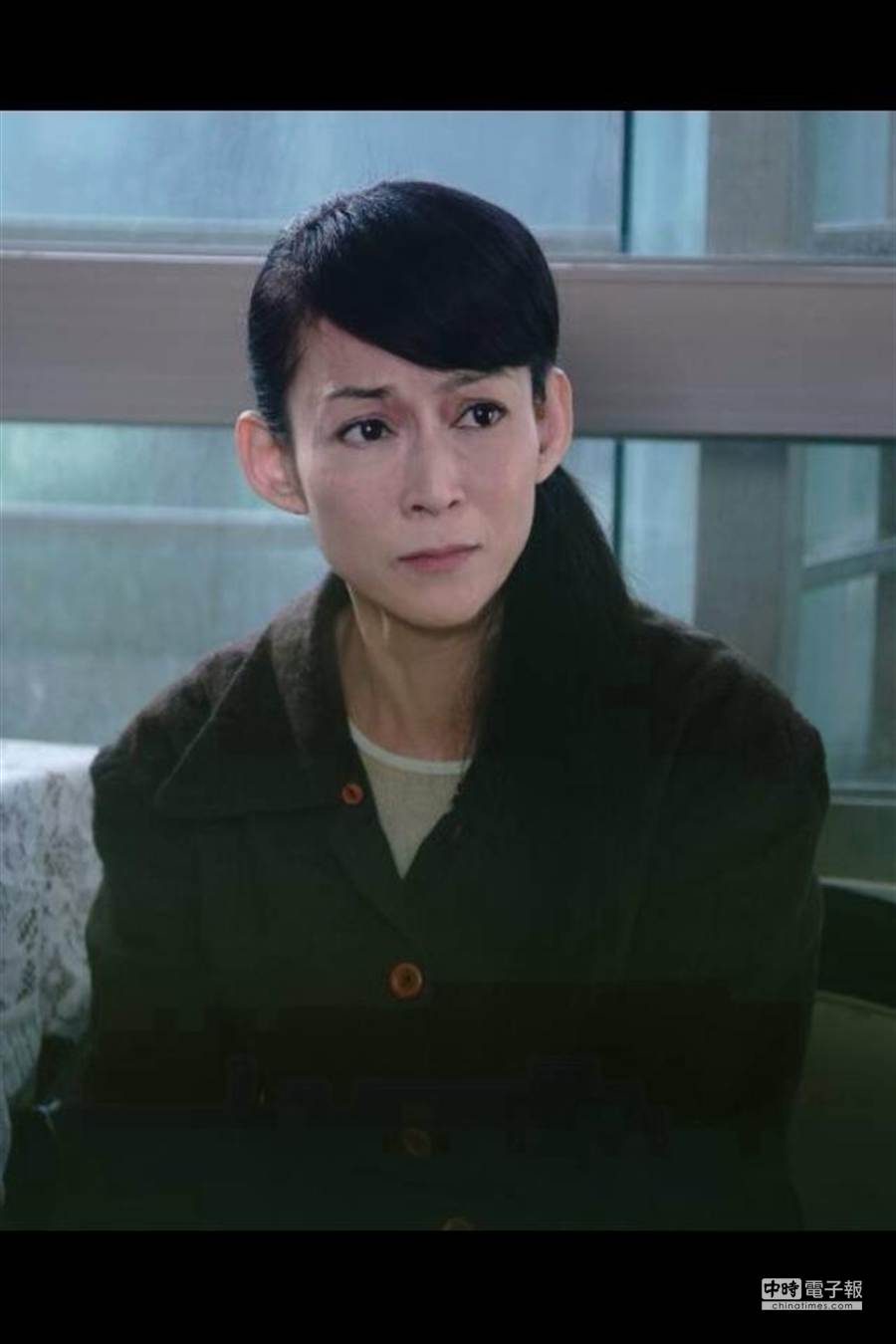 離婚爆輕生！中視花旦14年婚姻落得「和老公無話可說」相敬如賓　女兒伴母度低潮「成心靈導師」
