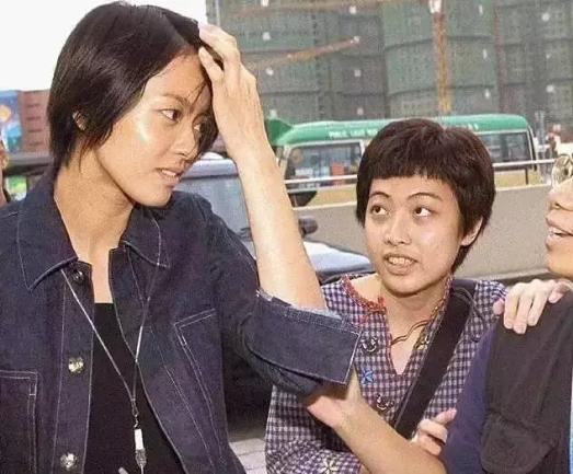 打敗前港姐嫁入豪門!中學學歷「兩女共侍一夫」爭寵14年 「高情商勝出」坐擁400億身家