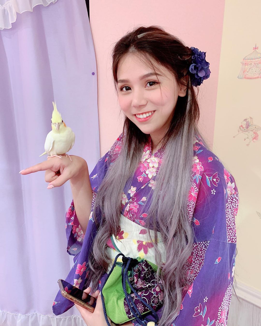 小鄧紫棋「出遊曬美照」被抓包:腋下黑黑的 她不刪照「高EQ化解尷尬」網讚:果然是女神