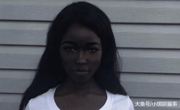 非洲「劉亦菲」欺騙了多少人？離開PS美顏，素顏未修圖放大後：被手暴露真實顔值！