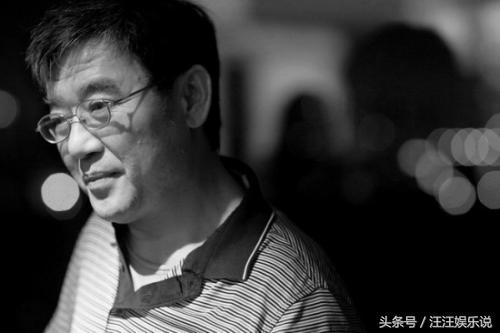 66歲李立群全家福曝光！超正女兒複製爸爸神韻「背景不簡單」　兒繼承衣缽出道一家定居加拿大