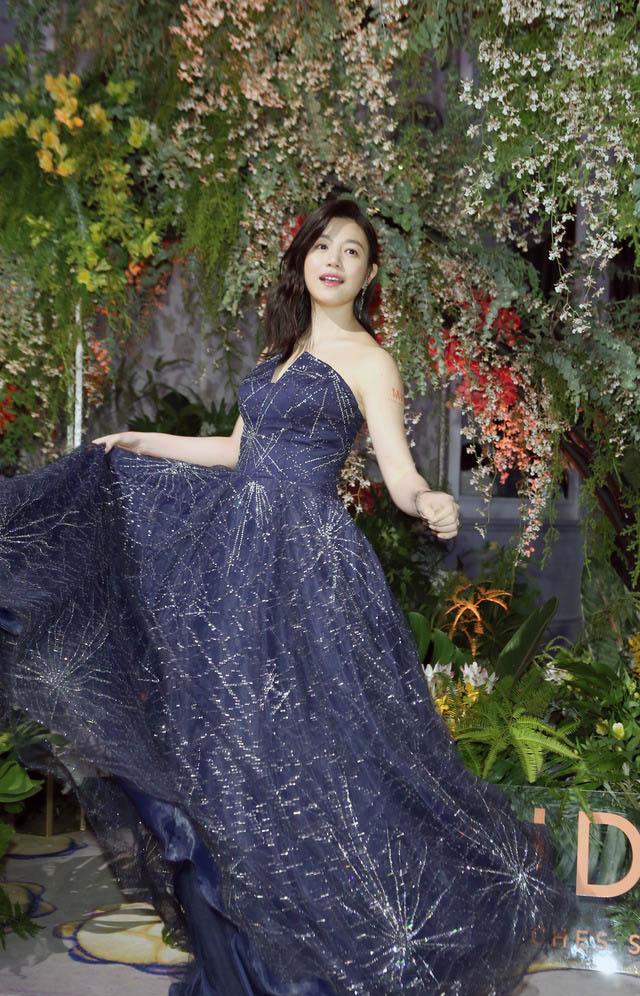 陳妍希結婚3年屢傳婚變！本人「親吐婚姻現況」　曝「想再生一胎」給兒作伴