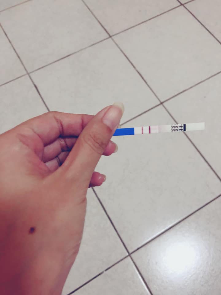 命運捉弄人！老公堅持離婚「妳年紀大生不出來啦」　簽字後「驗孕見2條線」：媽媽對不起你