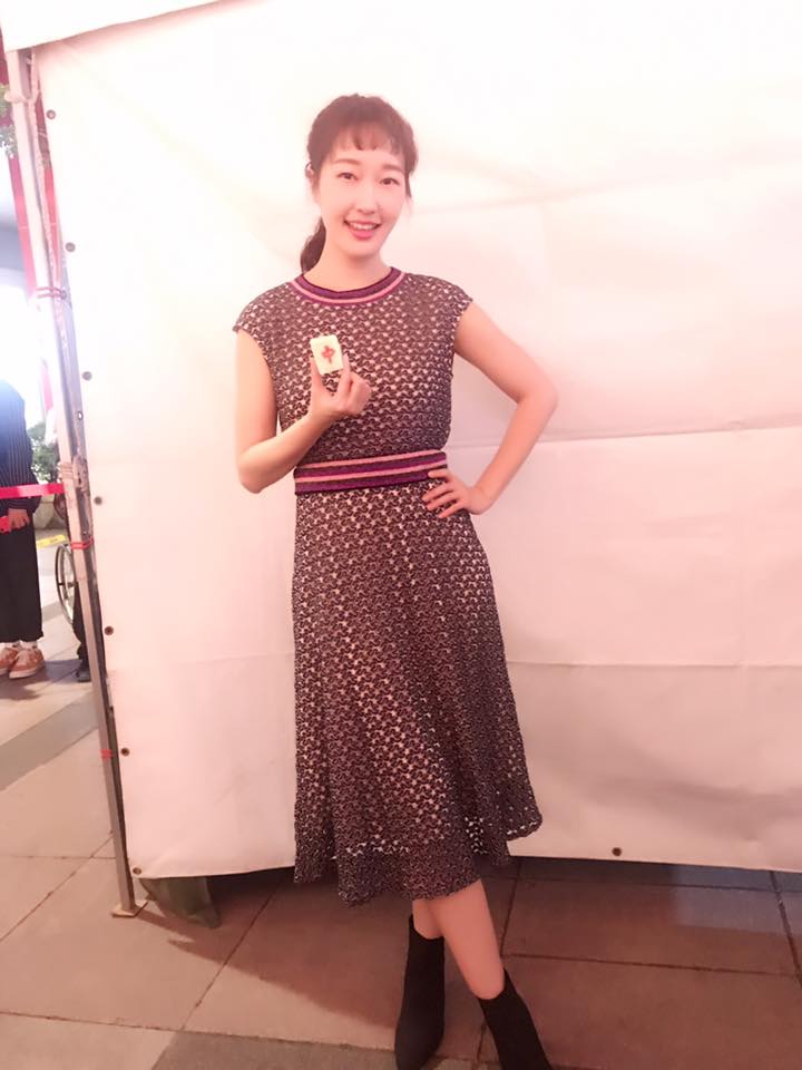 女星曝5歲陰影淚問「媽媽為何不愛我」　為人母後「病到床上發抖」才醒悟：可惜媽媽已不在