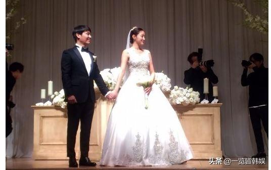 4胎全兒子!男星7年婚破滅「再娶小18歲妻」 46歲將成「5個孩子的爸」不見老態