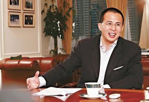 90歲李嘉誠偶遇出賽舞蹈團,大方資助孩子們經費185萬