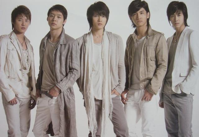 3歲被棄養「養父家8個姐姐都寵他」 爆紅後「生母主動相認」他超暖處理被讚爆:心中有愛的男人