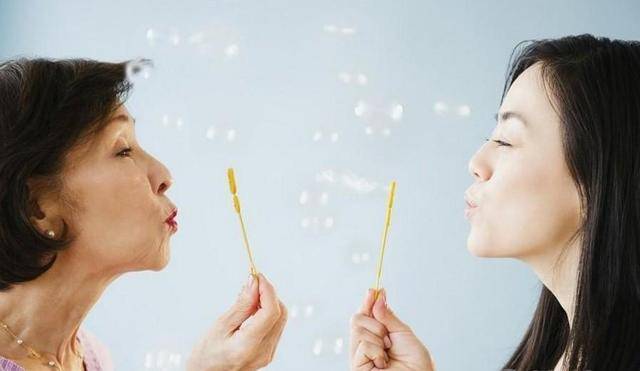 昨天小叔結婚！婆婆和老公「故意打發我不去」　看到婚禮照片我怒提離婚