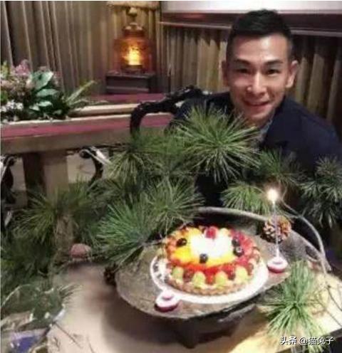 趙文卓豪宅曝光！「院子大到可種樹」人造景觀超氣派　結縭13年妻獻「超狂生日禮」出手闊綽