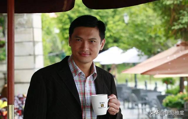 人氣港星為自閉兒子隱退！曾「花3年教他上廁所」不嫌苦　如今逆襲「成績年級第一」：只想當好爸爸