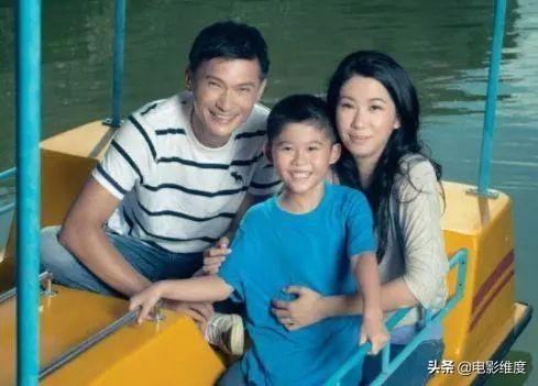 人氣港星為自閉兒子隱退！曾「花3年教他上廁所」不嫌苦　如今逆襲「成績年級第一」：只想當好爸爸
