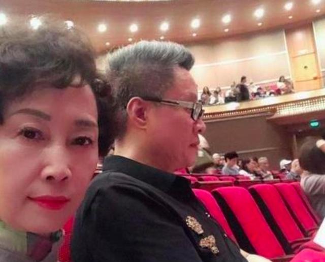 「出道35年零緋聞」陪妻抗病30年　「2次復發」痛苦掙扎他不離不棄今62歲頤養天年