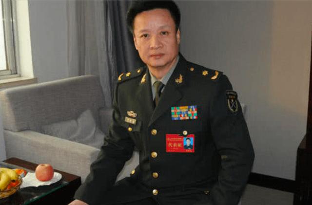 「出道35年零緋聞」陪妻抗病30年　「2次復發」痛苦掙扎他不離不棄今62歲頤養天年