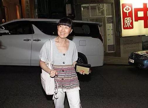 「最美華箏」當紅嫁作人婦消失26年　「丈夫身分曝光」56歲再露面氣質不變