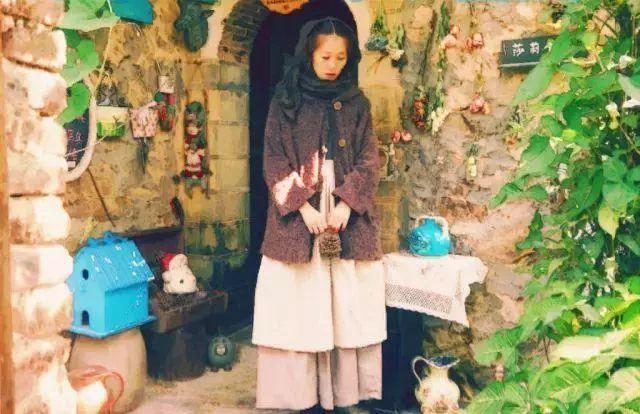 40歲姑娘「失戀後隱居深山」打造個人農莊　「種菜種花自給自足」：一個人活得更精彩