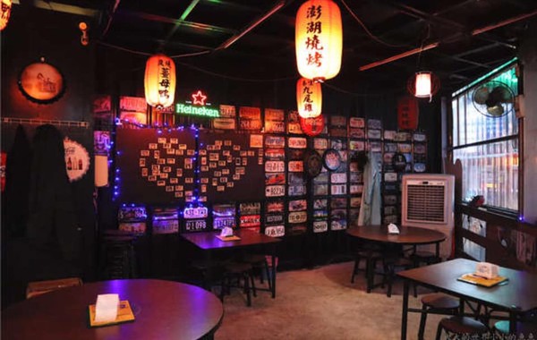 以後不拜拜了！餐廳老闆每月「準備大餐讓阿飄吃飽」卻半年虧百萬　森77放話「有種一起餓扁」隔天看帳單傻了