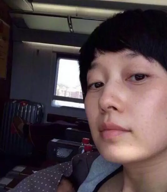 都說自己是素顏，這些不開美顏的女明星才是真素顏！