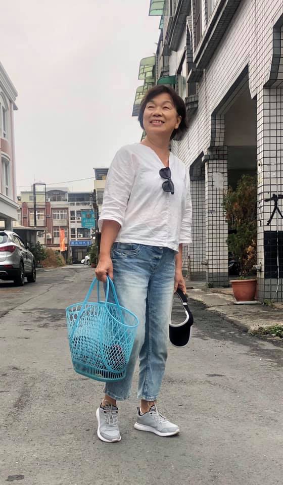 母親失智20年！龍應台揪心「媽媽再也認不出她」滿臉疑惑：妳是誰？　搬回屏東老家「陪母走最後一段」