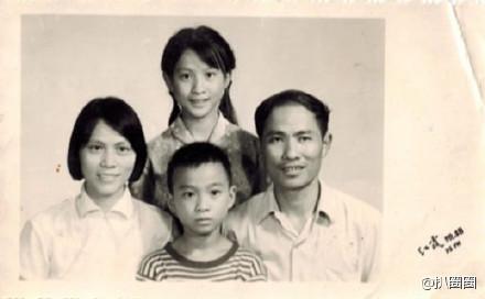 劉嘉玲家世曝光！ 遺傳媽媽五官「迷人大眼神複製」　為母買房「經常旅遊同框似姊妹」