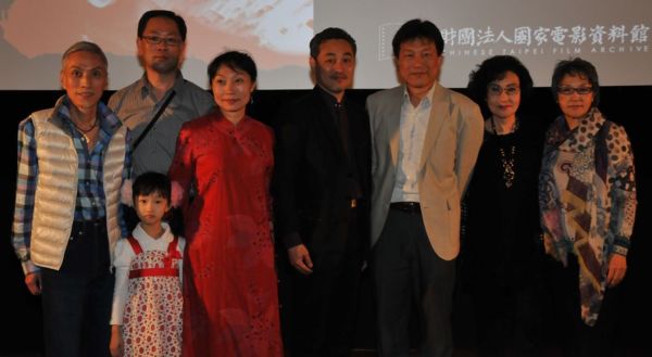 從銀幕到廚房！《大俠梅花鹿》傳奇女星白虹的華麗轉身 80歲獨居生活曝光 樂當股市糕餅達人