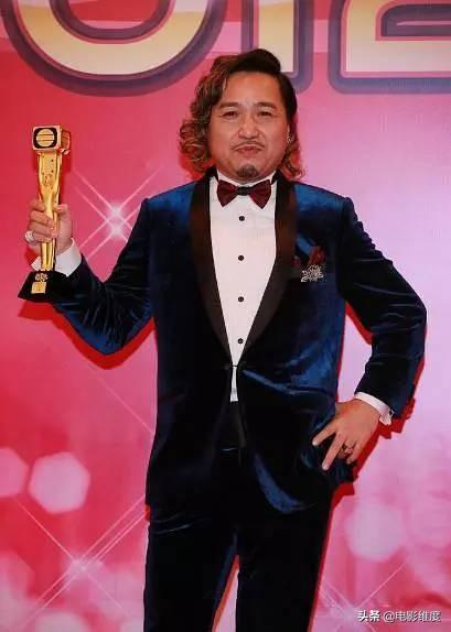 以前不是好爸爸！他女兒重病妻行動不便「財務爆危機」　曾連續工作「長達50小時」：這是男人的責任