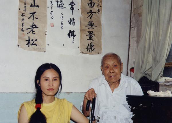 珍貴影音檔曝光！清朝最後一位太監曝「溥儀每天吃喝玩樂」　另曝「深宮妃嬪秘辛」：娘娘喜歡別人圍觀洗澡