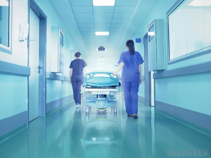 鬼月開刀死亡率高！？癌症患者「拒絕七月開刀」怕喪命　醫生「揭驚人下場」眾人嘆息