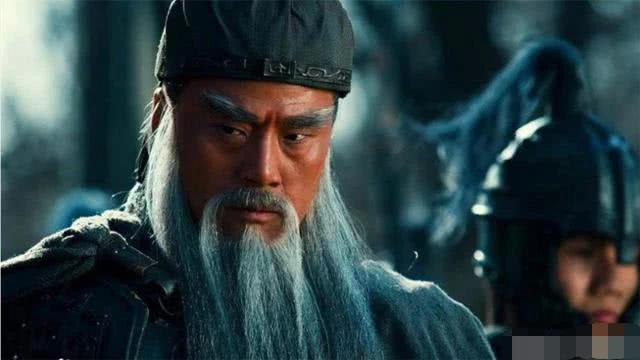 揭秘關公雕像為何總是閉眼？老匠人透露：「睜眼代價太大，背後藏有深意」