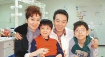 錢都留給家人！張晨光「魚過期5年捨不得丟」對自己超摳　63歲「和妻小分開住」獨自拍戲賺錢
