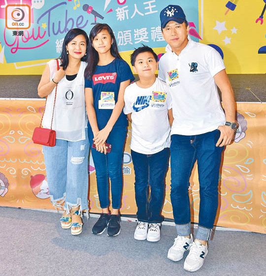 帶病妻祈福！主播愛妻「患重症末期」病情擴散器官　兼母職顧子女「一家人誠心拜拜」