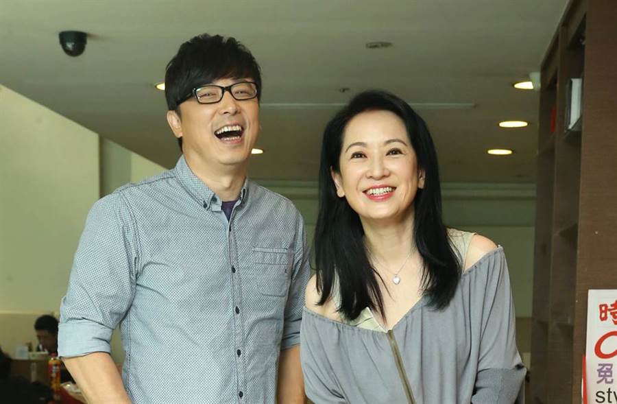 曾是神仙眷侶！龔慈恩最紅時「為老公放棄一切」　女兒坦言「看媽媽受20年委屈」：不想跟她一樣