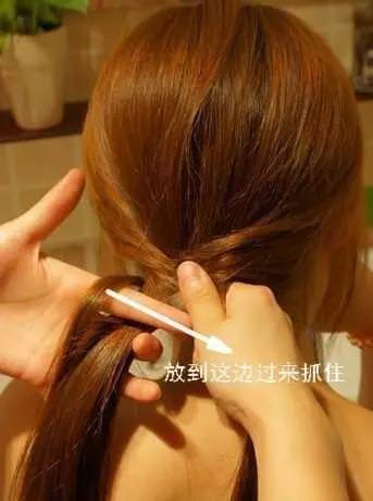 夏天女孩子必學「4款紮頭髮」的方法   簡單好看又涼爽