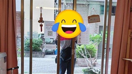 第一天上工！菜鳥外送員「送錯飲料好慌張」：挫賽了　天使客人「不生氣還神解圍」萬人讚：太善良