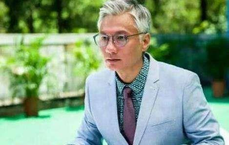 昔當紅小生「與劉嘉玲3年情斷」退出演藝圈　「經商失敗破產」晚年妻離子散