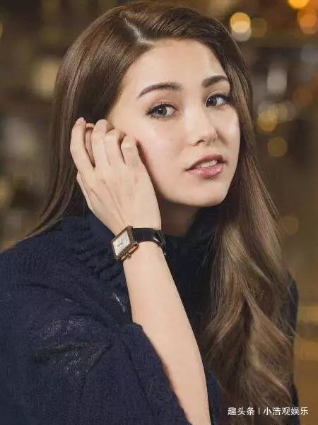 有種不公平遺傳叫「昆凌的姐姐」!姐妹同為混血兒,姐姐長相更接地氣