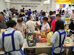 結帳等半天！全聯龜速收銀「速度慢到顧客狂抱怨」　網突破盲點「問題出在客人上」：店員很無辜！