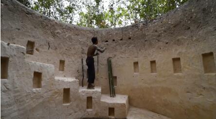 真人版「我的世界」!越南小哥徒手挖豪宅,還自帶泳池,惹6千萬網友羨慕:一級度假體驗