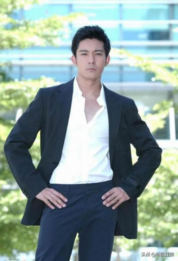 5歲失去爸爸13歲養家「拍戲身價過億」不忘母親　與妻熱戀10年「砸百萬環遊世界」：她開心就好